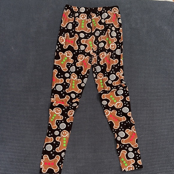 LIMITED TIME $4 ITEM!! Festive Gingerbread Patterned Women's Leggings - Picture 2 of 2